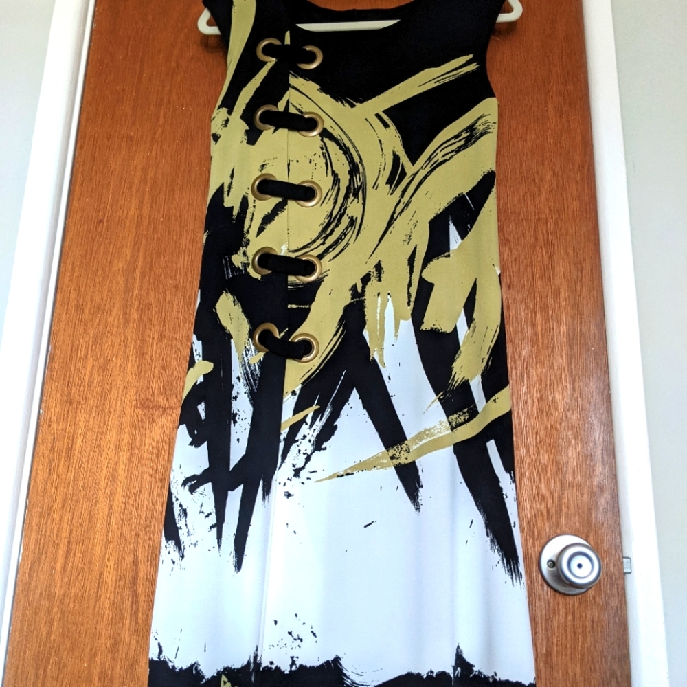 Beautiful & Comfortable Dress.  Worn Once.  Size Medium.